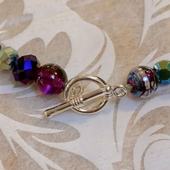 Fleur De Lis Necklace Pendant Rhinestones Colored Glass Aurora Borealis - Picture 5 of 9